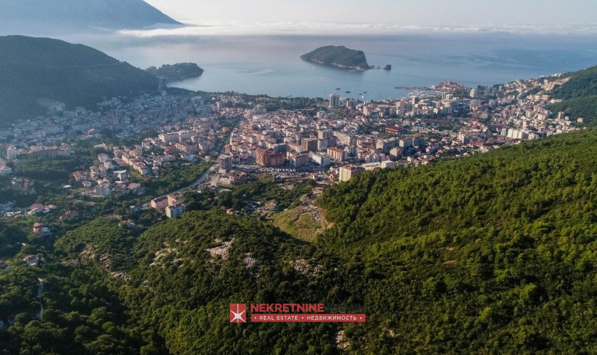 Big land for construction aparments or villas, Budva